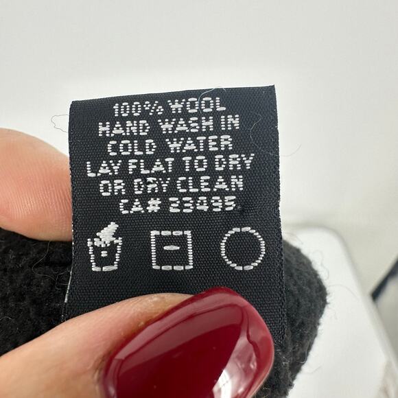 Ambler Womens Wool Beanie Hand Knit Blue Purple Winter Norwegian Scandinavian - Picture 5 of 6